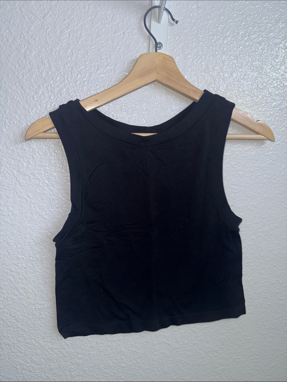 Aura Black Cropped Tank Top